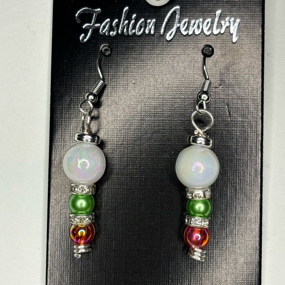 🎄New holiday earrings🎄